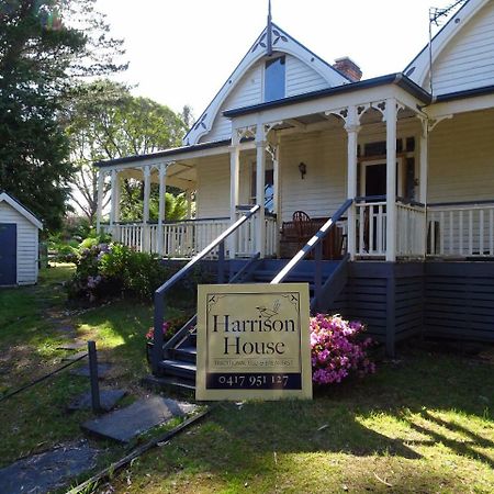 Harrison House Bed & Breakfast สตรอน ภายนอก รูปภาพ