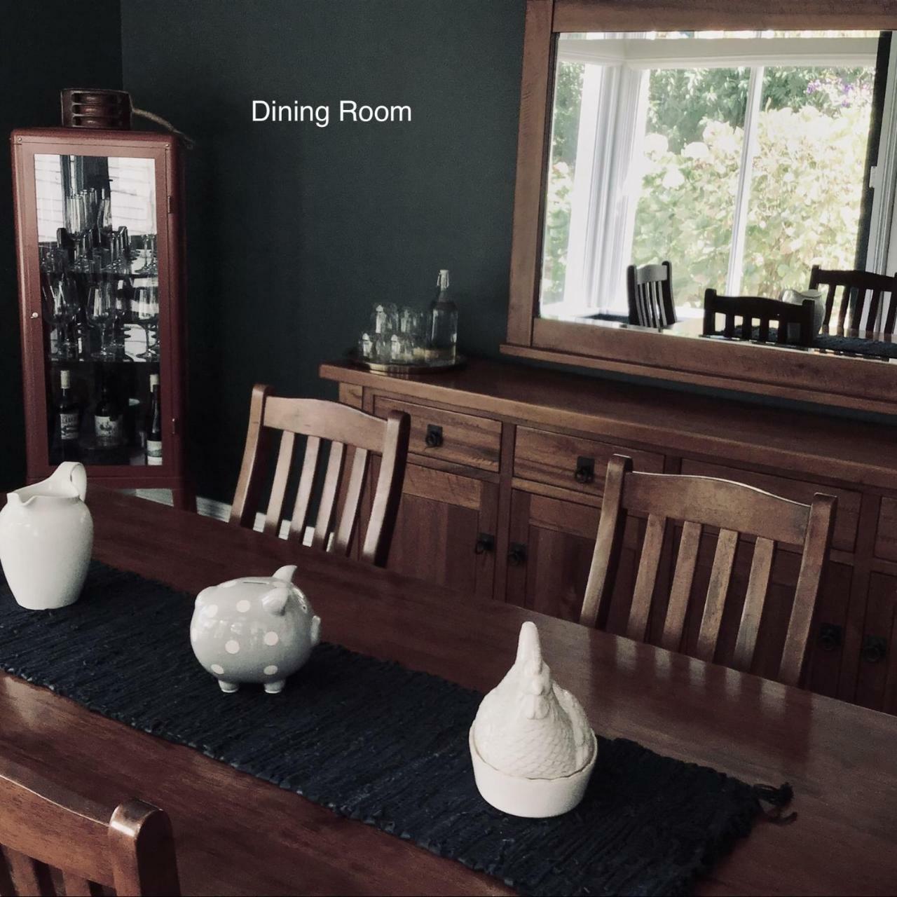 Harrison House Bed & Breakfast สตรอน ภายนอก รูปภาพ